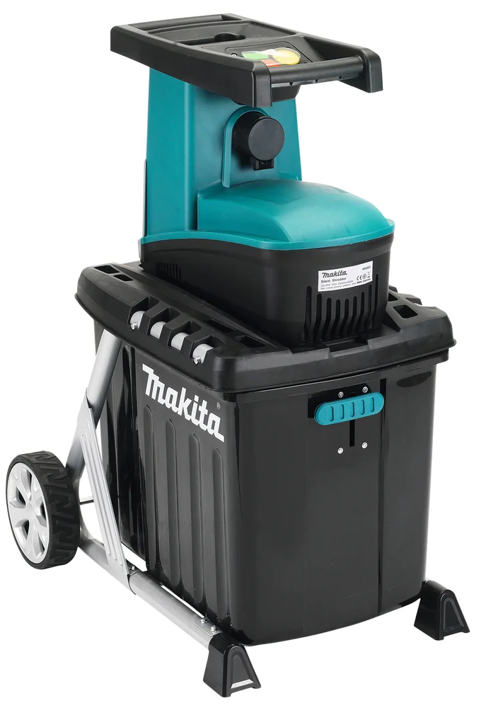 Photo du broyeur de végétaux Makita UD2500